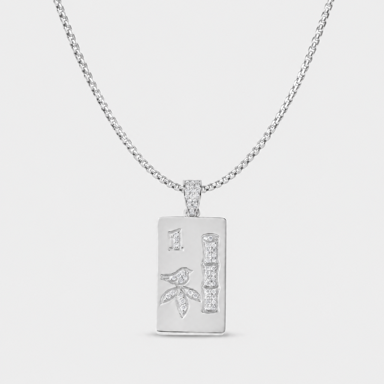 Collectible mahjong jewelry pendant crafted in solid 14k gold with lab grown diamonds
Coastal luxury mahjong necklace designed for modern mahjong players