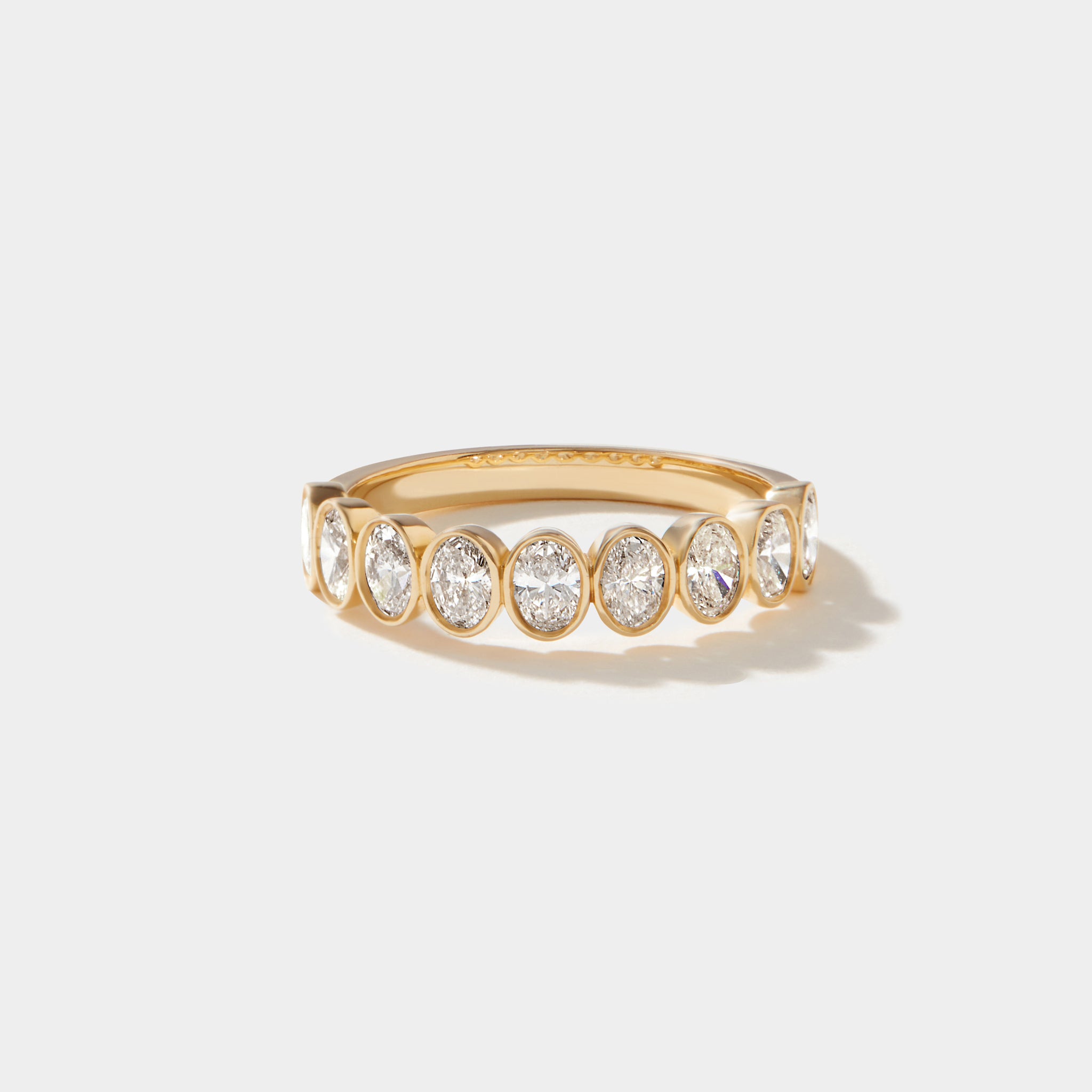 Highland | Oval Cut Diamond Eternity Ring