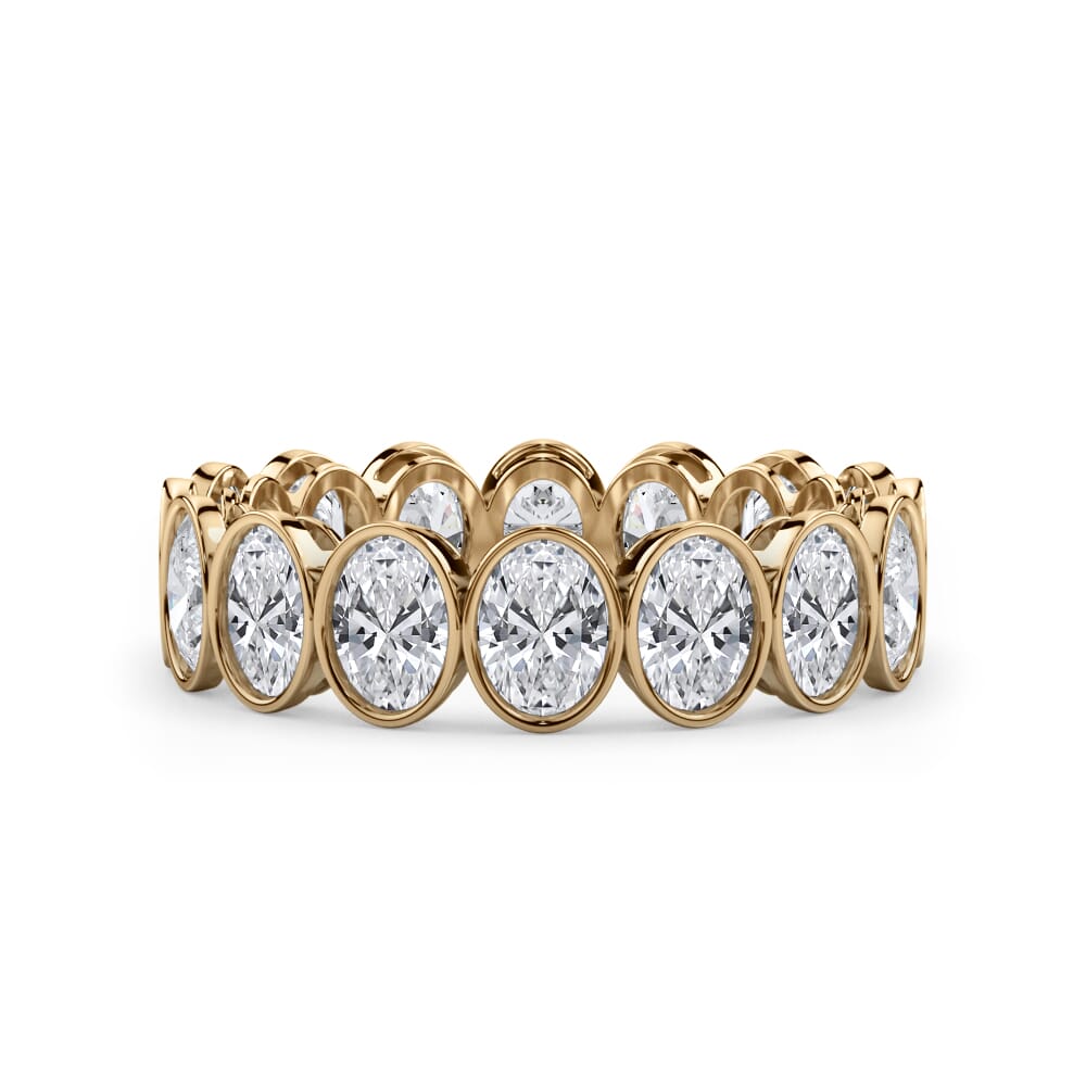 Highland | Oval Cut Diamond Eternity Ring