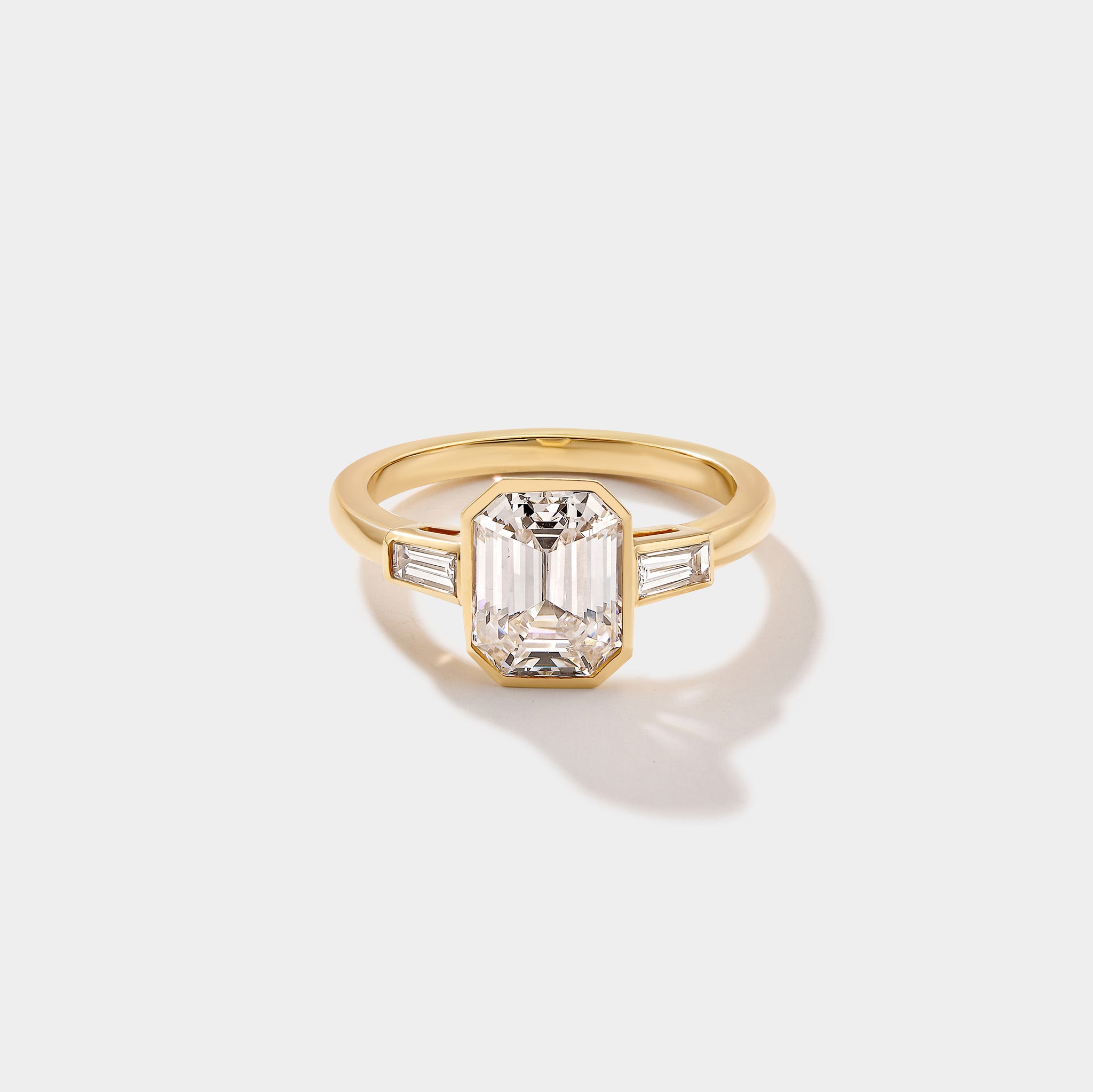 yellow gold lab grown diamond engagement ring