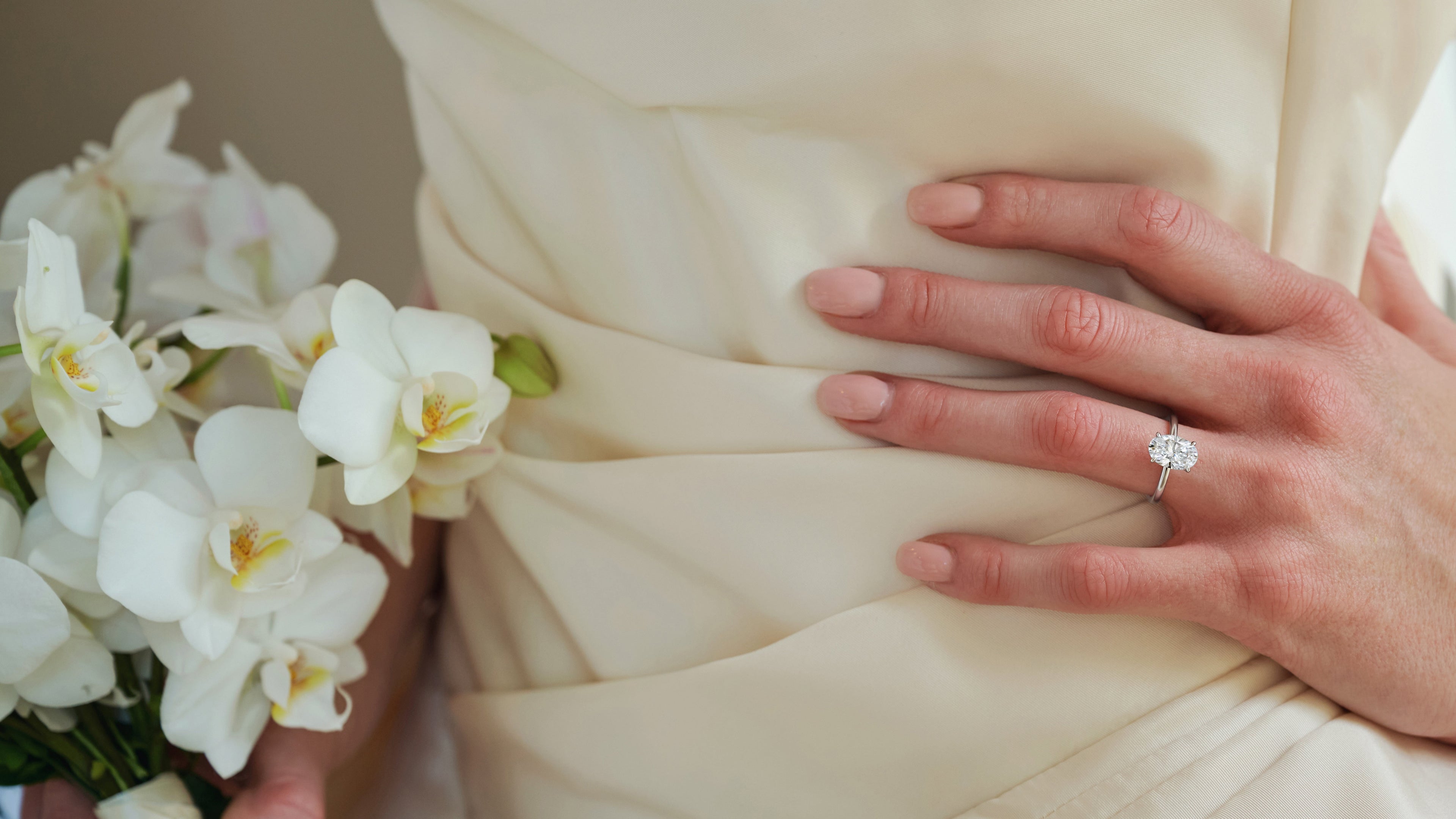 Oval Engagement Rings