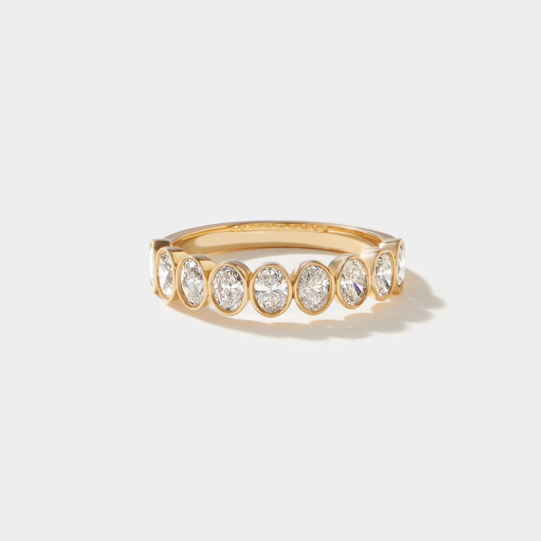 Highland | Oval Cut Diamond Eternity Ring