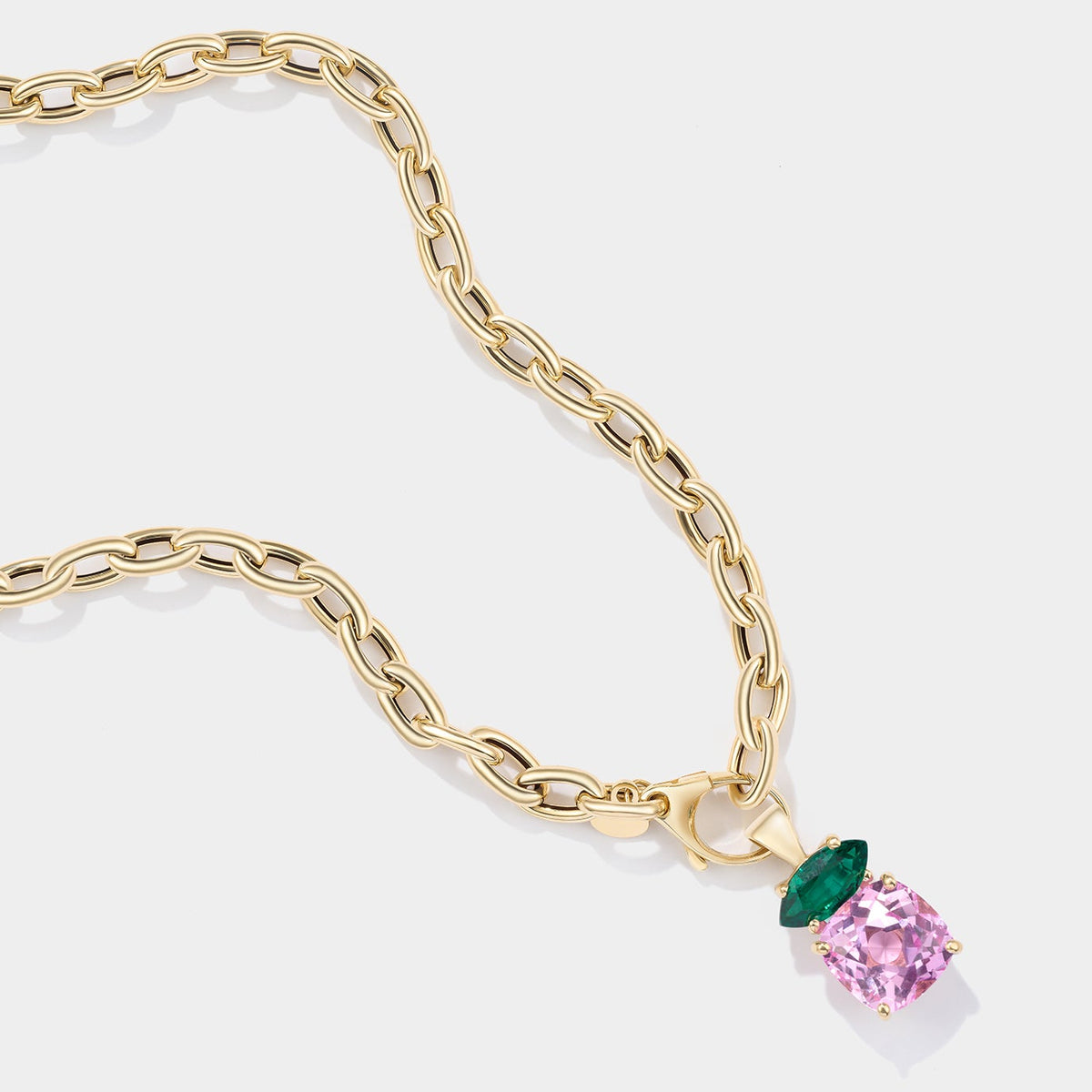 14k Gold Oval Rolo Charm Necklace with Pear-Shaped Clasp Charm Lock Rolo Chain