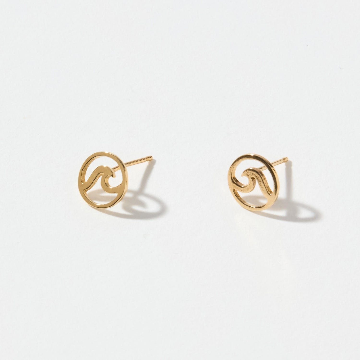 Nauset Beach | 14k Wave Gold Earrings